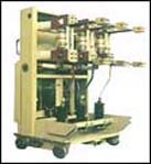 ZN28-12系列戶內(nèi)高壓真空斷路器