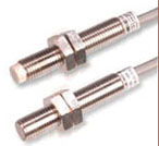 蘭寶 電感式接近開關(guān) 增強(qiáng)遠(yuǎn)距離型 YR08系列