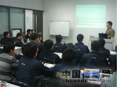 中達(dá)電通杭州機(jī)電到富士康錢塘工業(yè)園技術(shù)交流現(xiàn)場(chǎng)