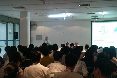 圖1：Atmel QTouch技術(shù)研討會(huì)座無(wú)虛席