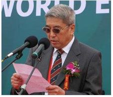 中國電梯協(xié)會理事長任天笑出席開幕式