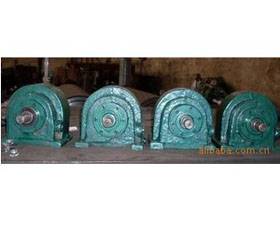 銀河機(jī)械 HJW、HJDW型混合少齒差星輪減速機(jī)