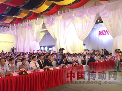 SEW新品發(fā)布會(huì)現(xiàn)場(chǎng)