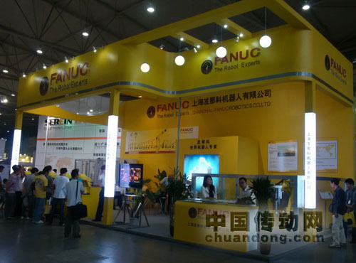 FANUC智能機器人 華麗亮相成都