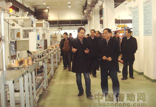 中央巡視組一行蒞臨新松公司視察指導(dǎo)