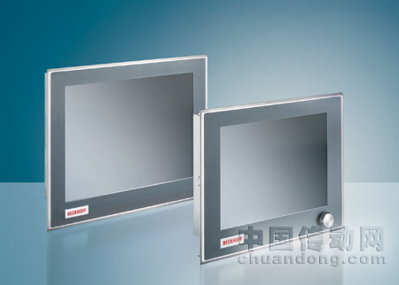 采用不銹鋼設計的緊湊型、適合控制柜安裝的面板提供了定制化應用選擇，從簡單的面板到裝有 TwinCAT 軟件的成套控制硬件。