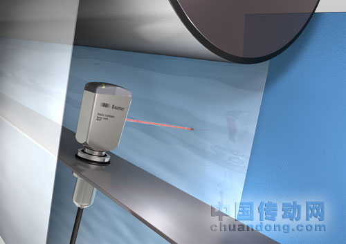 堡盟的高靈敏度SmartReflect傳感器甚至可檢測高透明度的薄膜。