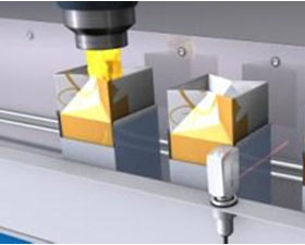 堡盟能檢測透明物體的食品工業(yè)用SmartReflect智能反射式光電傳感器