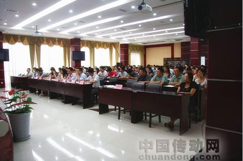 維博公司召開2012年上半年工作總結(jié)會(huì)