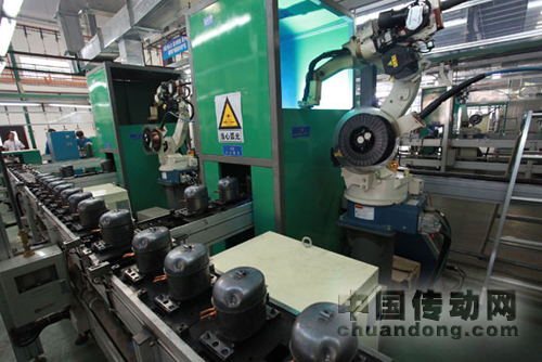 青神縣某機械廠生產(chǎn)車間內(nèi)