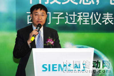 大連市對(duì)外貿(mào)易經(jīng)濟(jì)合作局局長劉德春