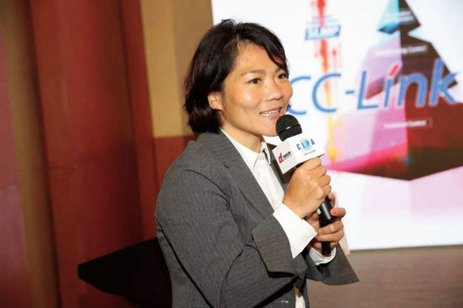 完善開發(fā)環(huán)境， 促進(jìn)先進(jìn)制造落地實(shí)施